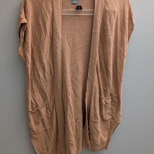 🔥 B2G1! VGUC Old Navy Women's Tan Short Sleeve Cardigan Sweater